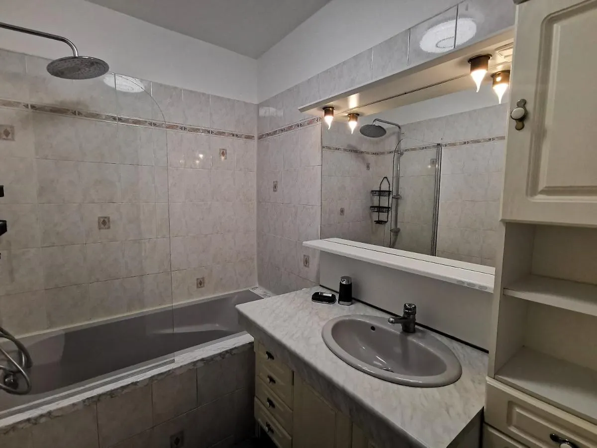 Chambre Cozy Avec Vue Panoramique Sur La Seine, Proche De Paris Et De L'Aeroport Orly Choisy-le-Roi