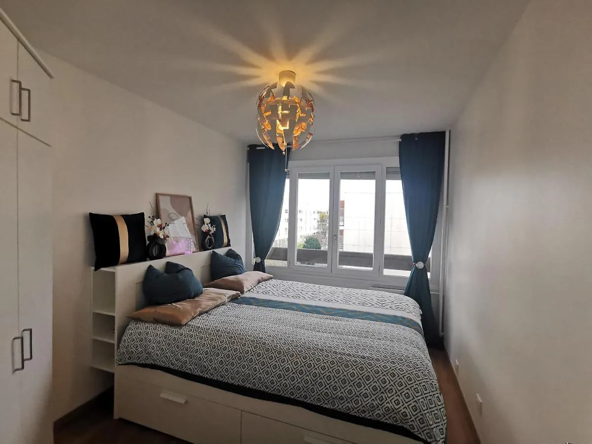 Chambre Cozy Avec Vue Panoramique Sur La Seine, Proche De Paris Et De L'Aeroport Orly Choisy-le-Roi 0*,